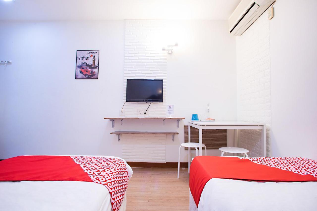 Oyo 43963 T Signature Hotel Petaling Jaya Extérieur photo