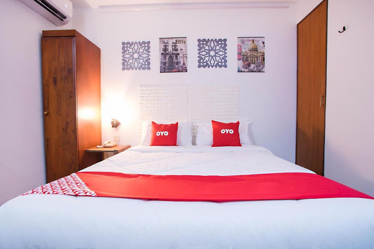 Oyo 43963 T Signature Hotel Petaling Jaya Extérieur photo