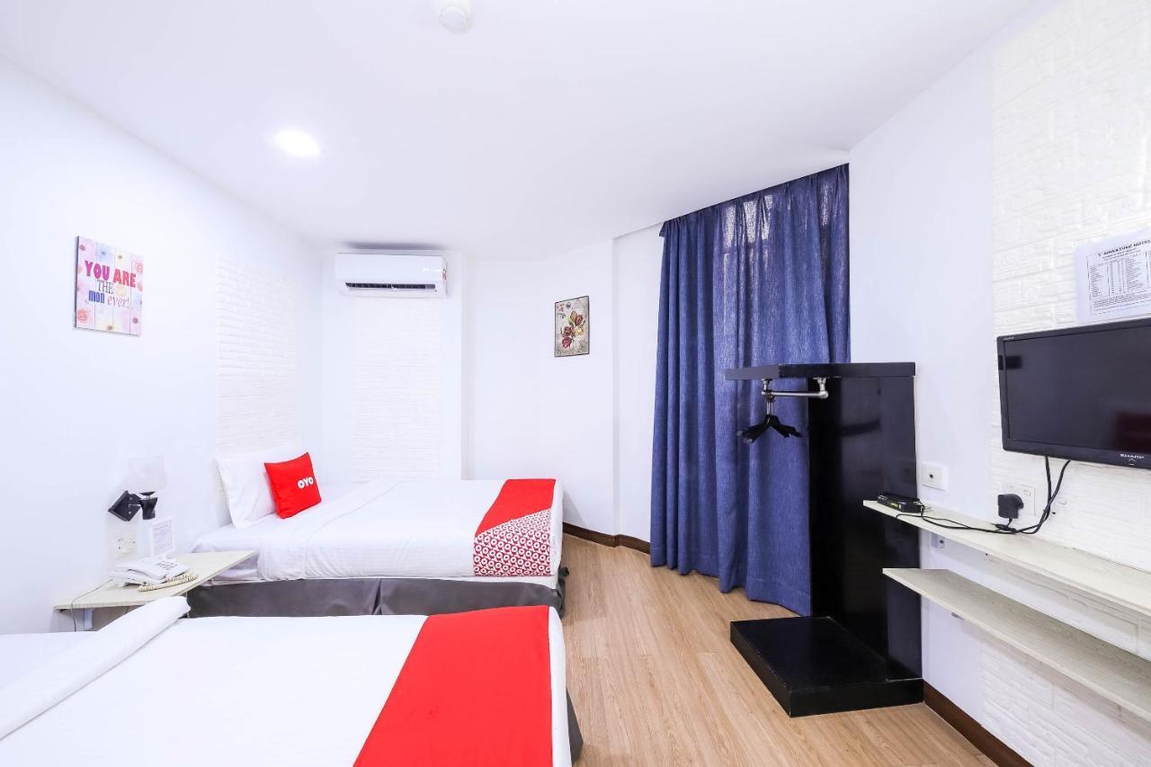 Oyo 43963 T Signature Hotel Petaling Jaya Extérieur photo