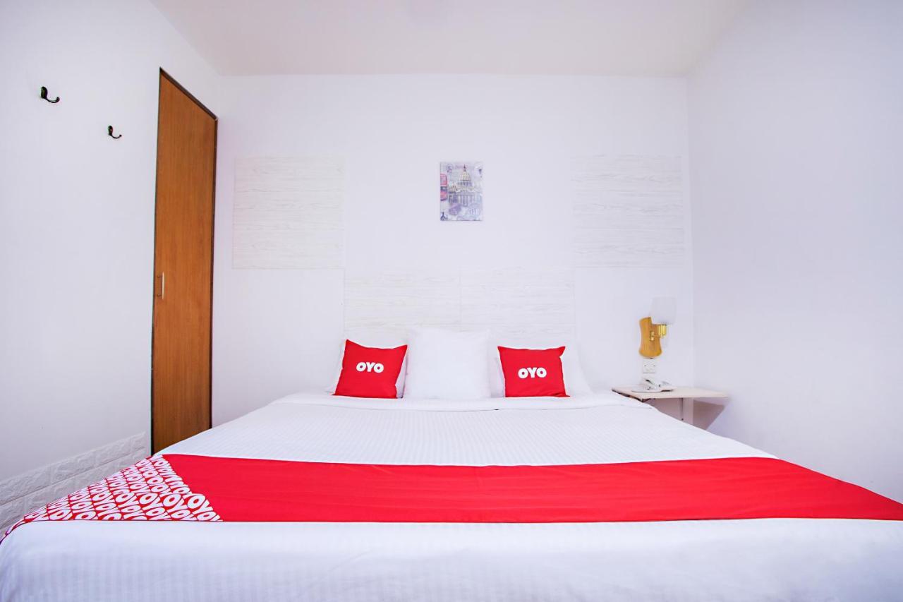 Oyo 43963 T Signature Hotel Petaling Jaya Extérieur photo