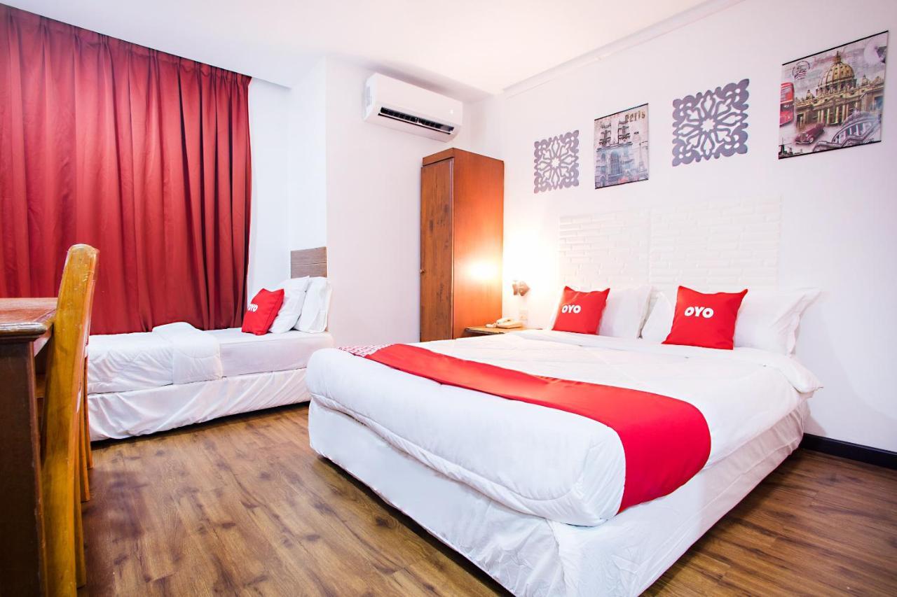 Oyo 43963 T Signature Hotel Petaling Jaya Extérieur photo